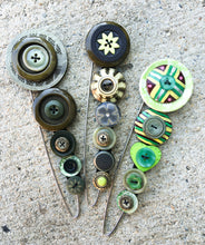 Load image into Gallery viewer, Brooch/ Knit fastener Pin