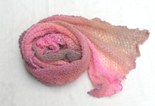 Load image into Gallery viewer, L 904 Pinks, Pale Salmon, Taupe