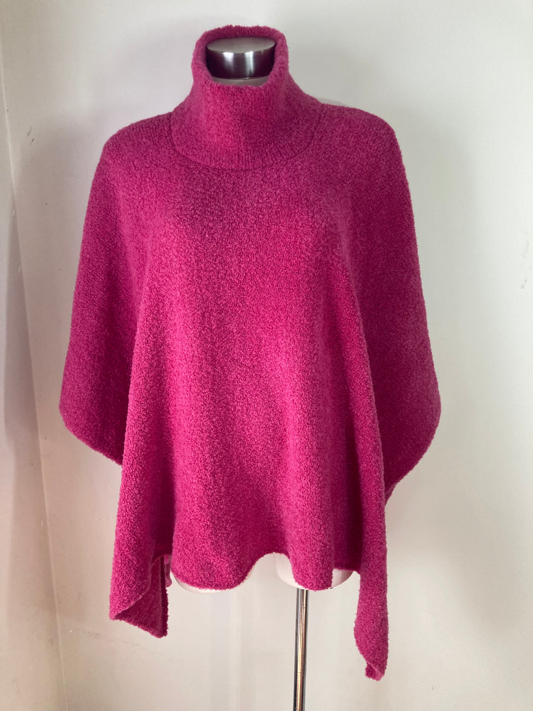 Poncho -Rectangular with Collar