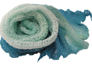 B 213 Light Sea Green, Pale Aquamarine,  Sea Froth