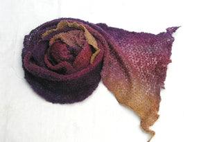 P 511 Purple, Burgundy, Ochre